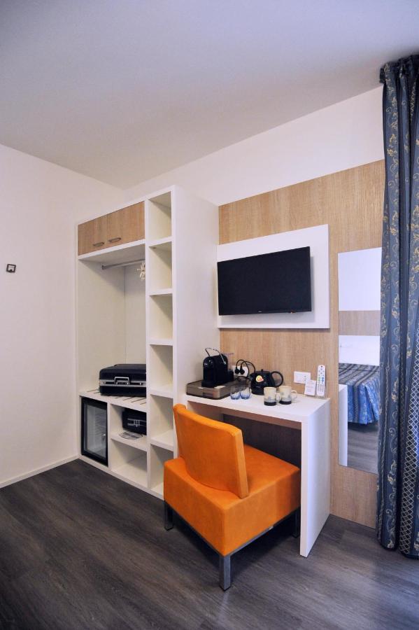 Triple Room with Balcony,1003277997:JPEG