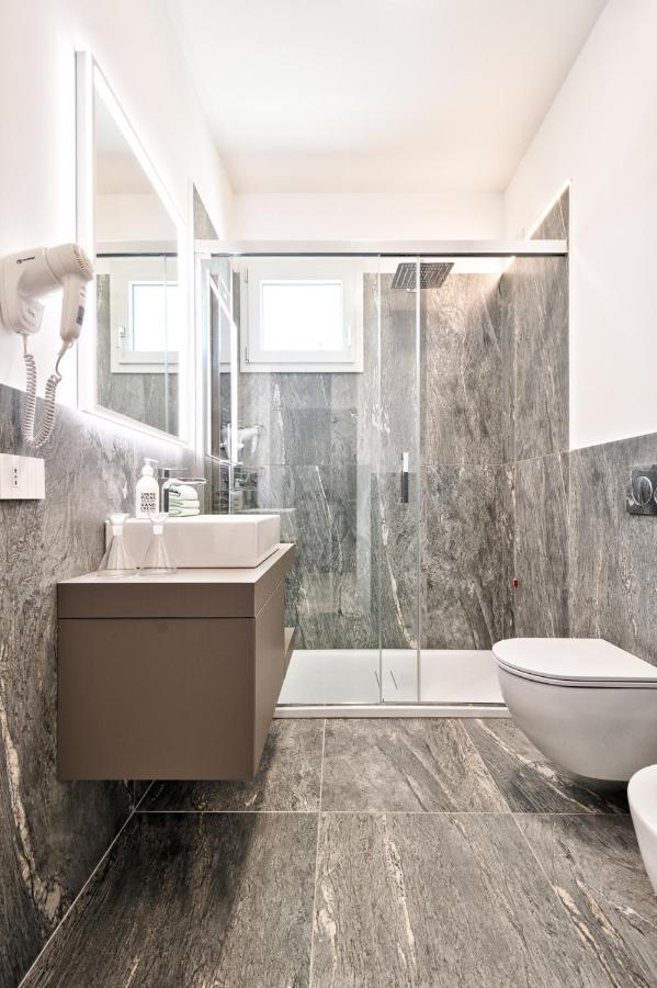 Suite mit Meerblick und Whirlpool