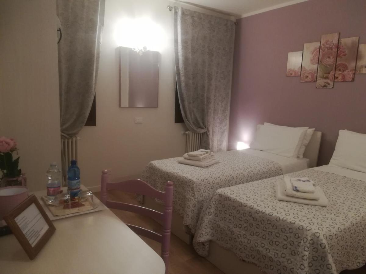 Double or Twin Room Disability Access