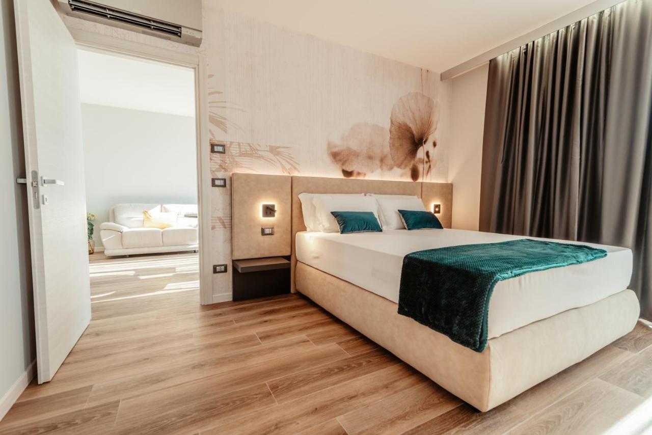 Two-Bedroom Deluxe Suite