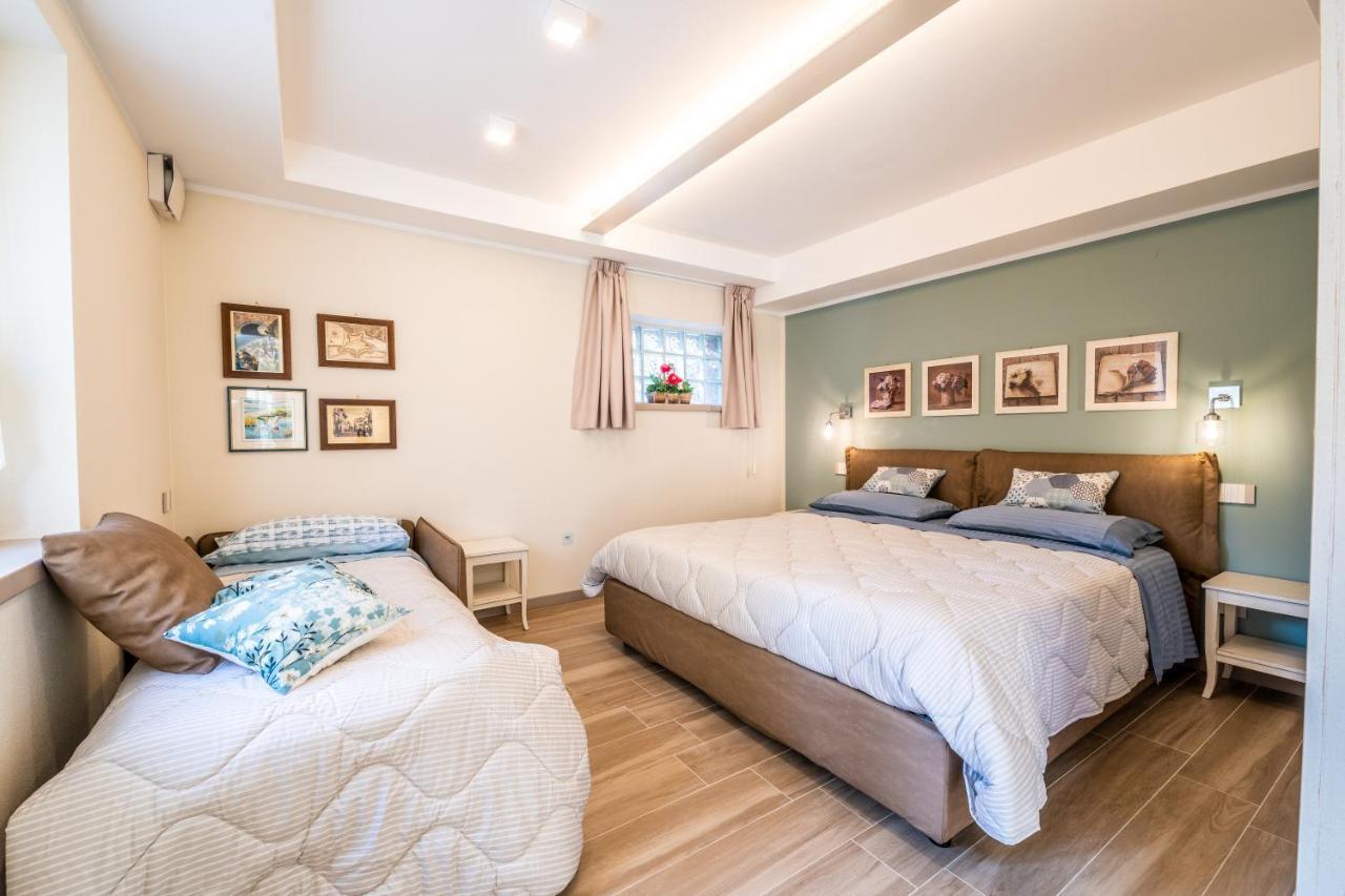 Triple Room Terrace