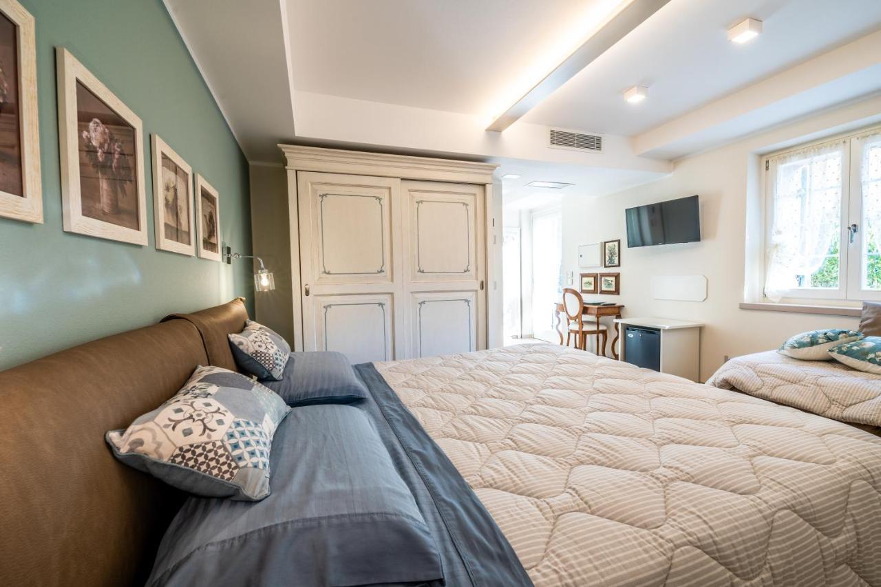 Triple Room Terrace