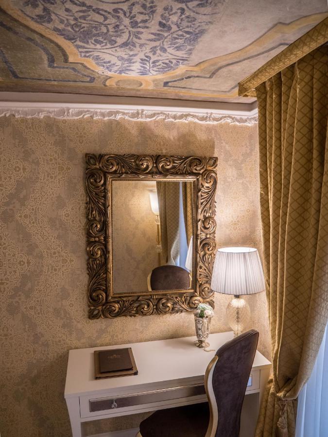 Classic King Room