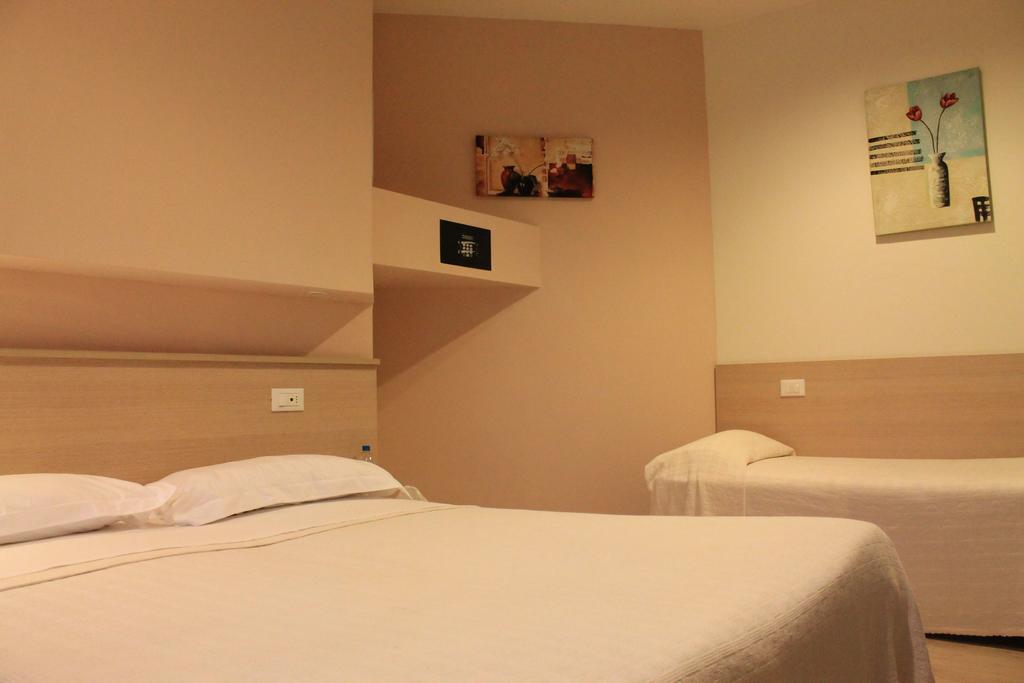 Double Room,110473884:JPEG