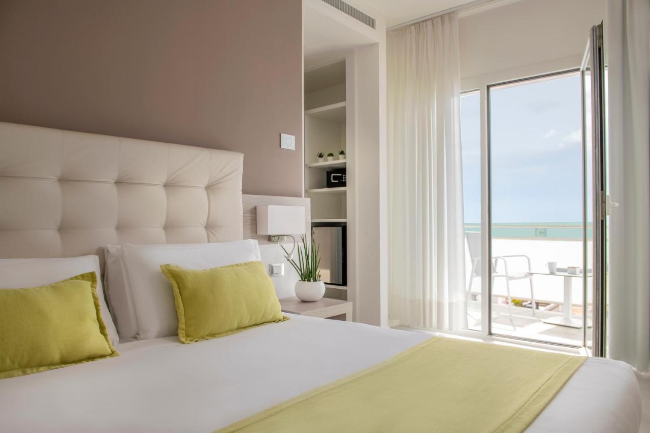 Habitación Doble Superior con vistas al mar