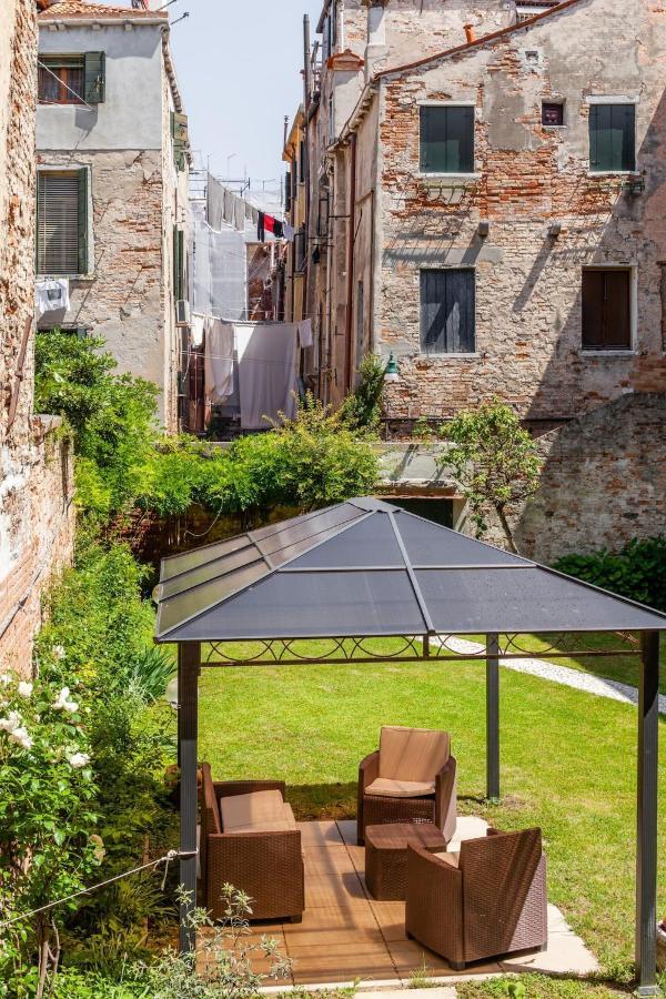Apartment mit Gartenblick