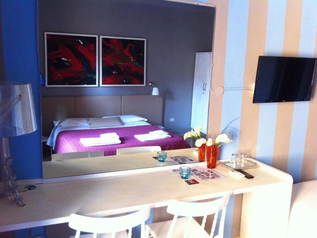 Quarto Triplo Econômico