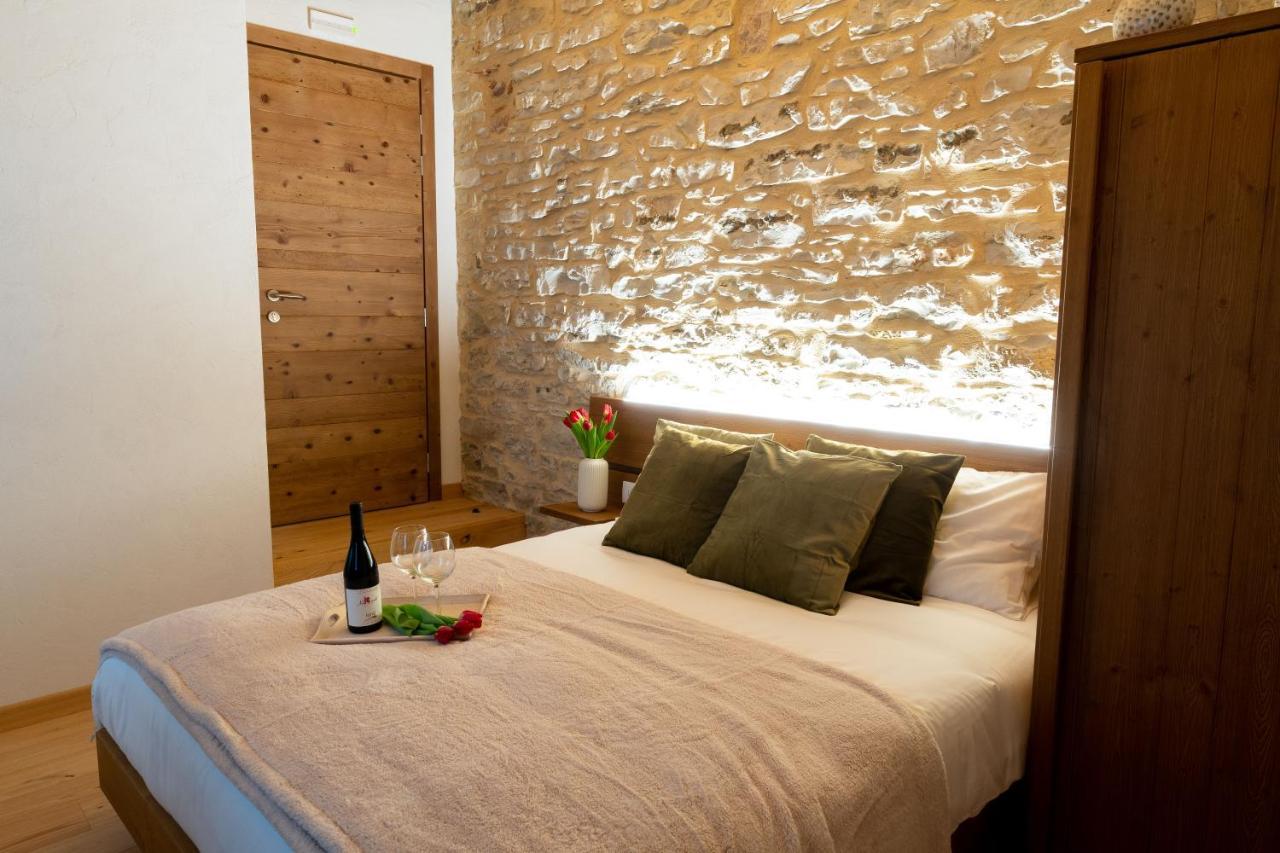 Double Room,1139688733:JPEG