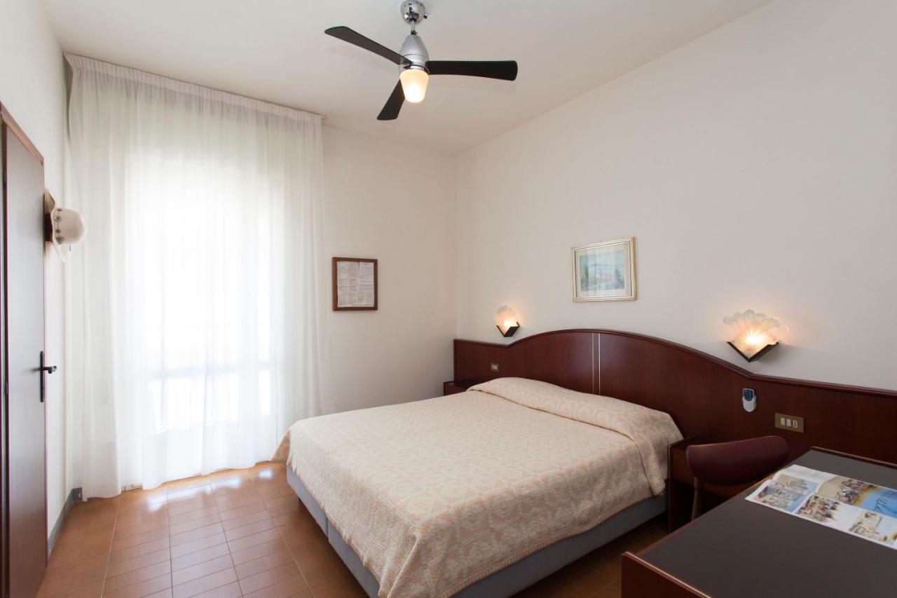 Large Single Room