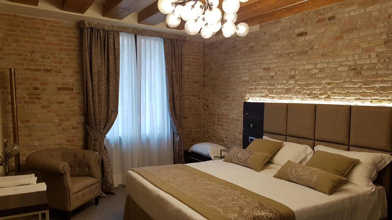 Quarto King Deluxe