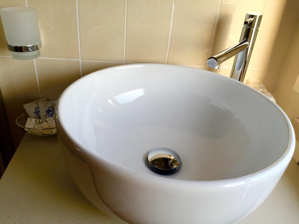 Comfort Double Room with Balcony and Lake View,119113996:JPEG