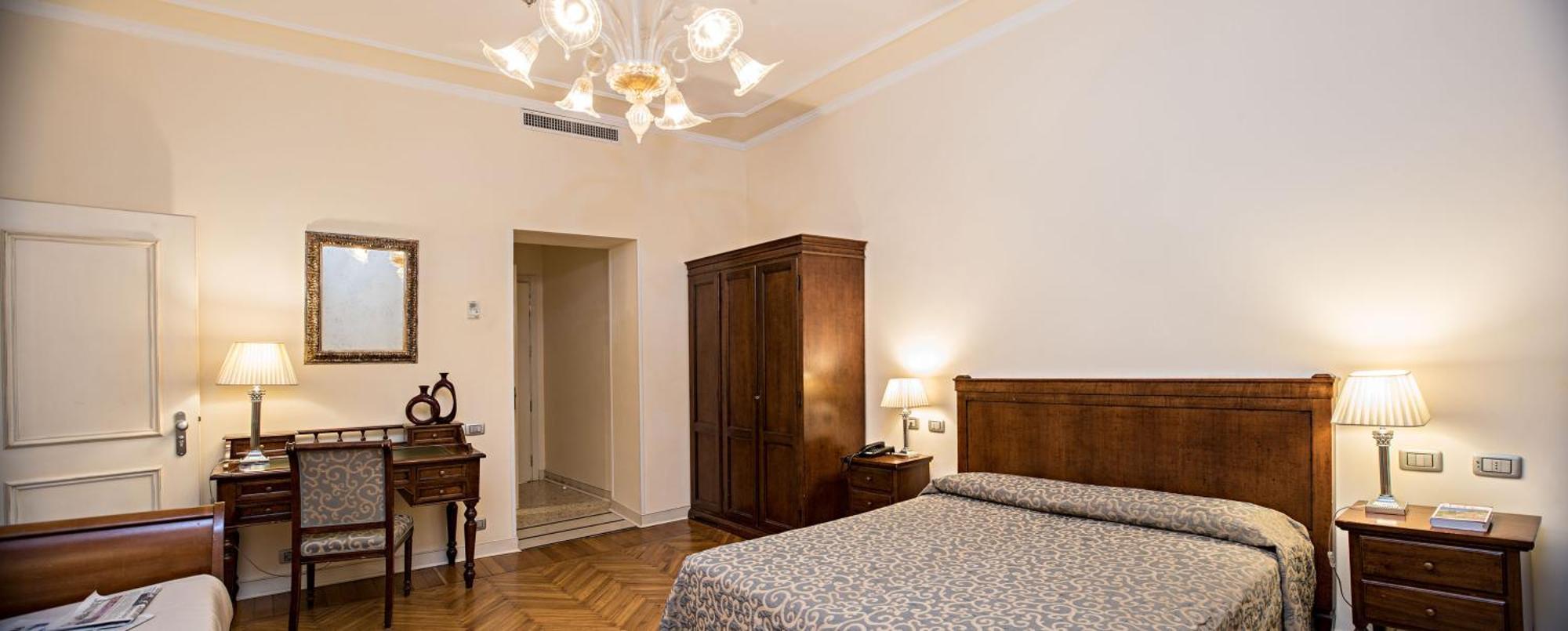 Comfort Quadruple Room