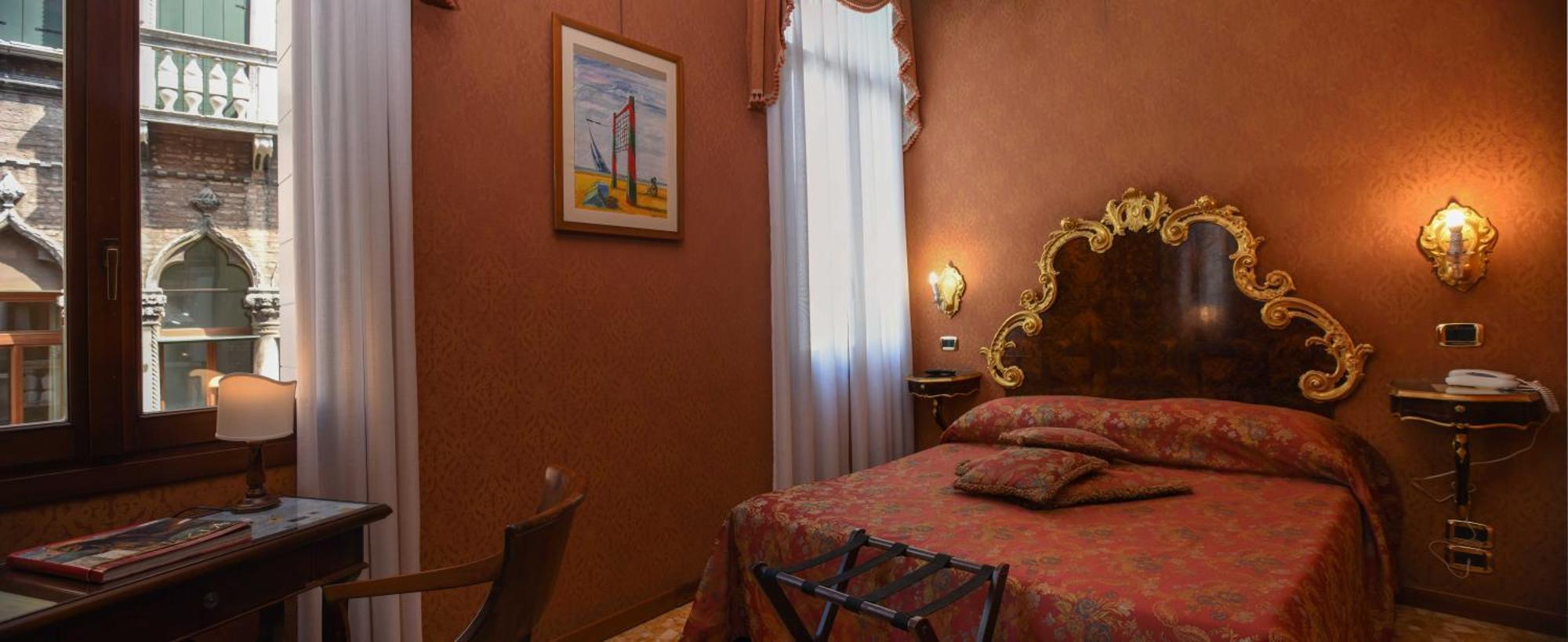 Deluxe Doppel-/Zweibettzimmer