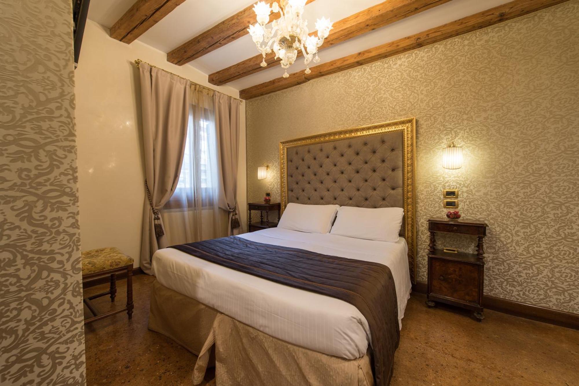 Classic Double Room,1209465604:JPEG