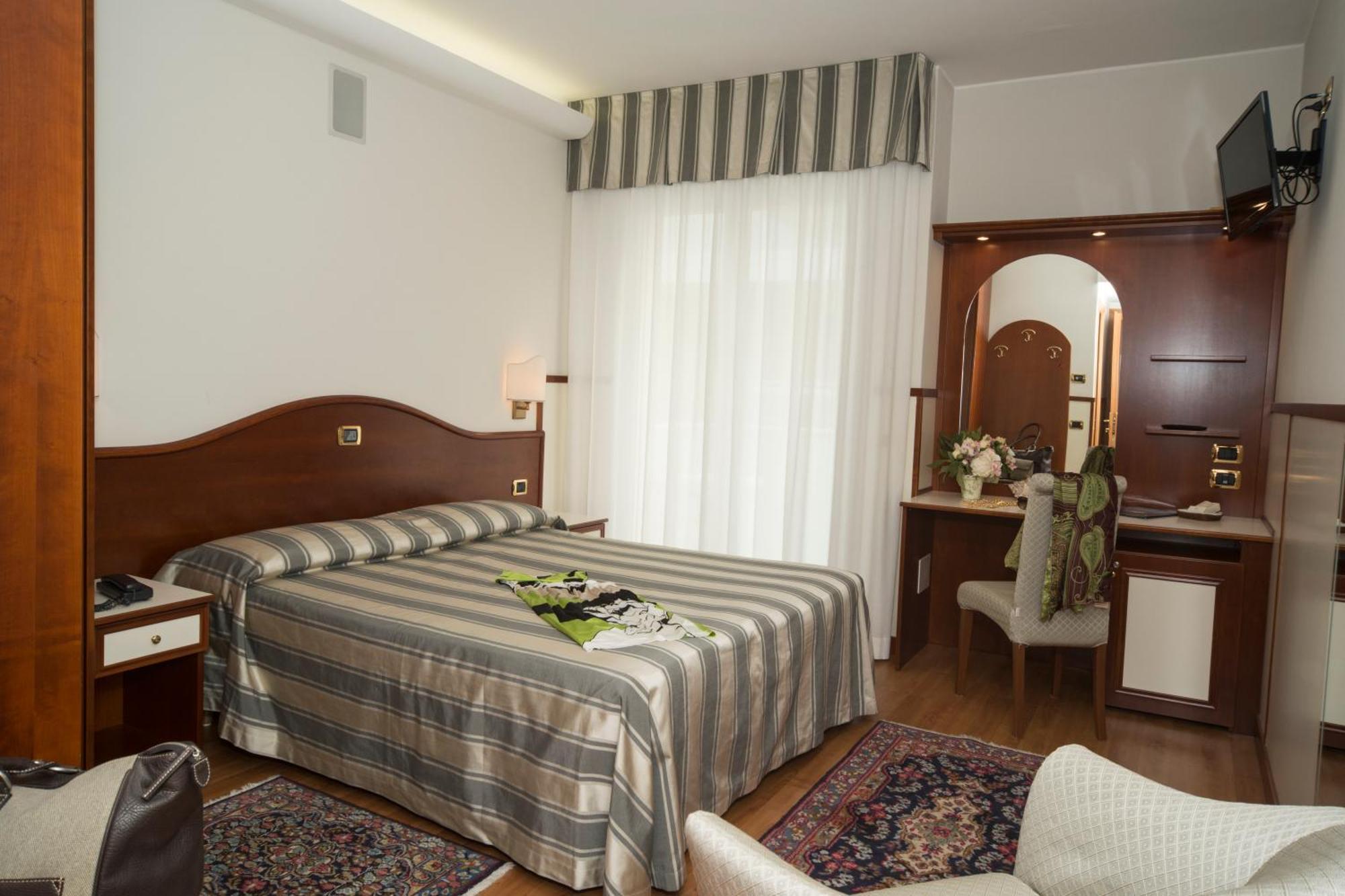 Small Double Room