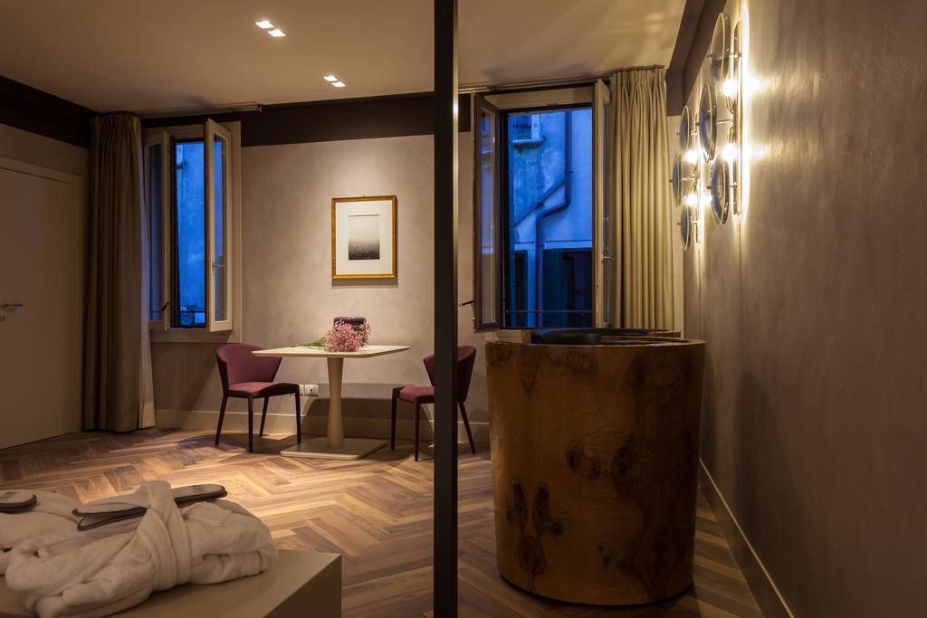 Suite Queen com Vista Cidade e Banho Turco