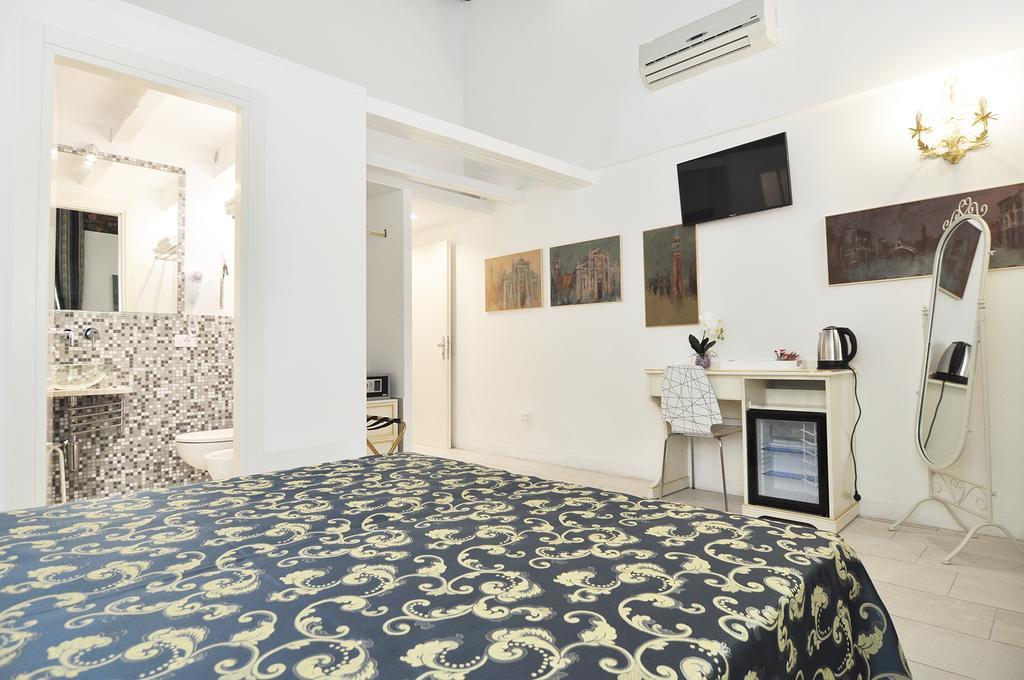 Double or Twin Room,199098919:JPEG