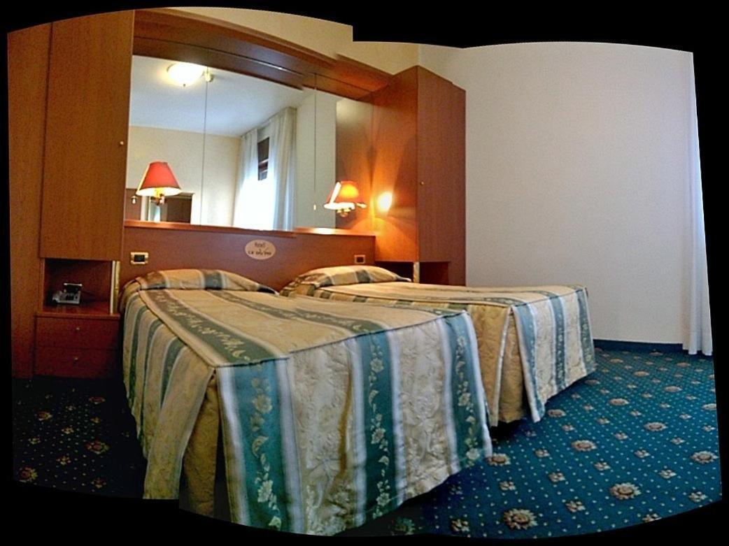 Triple Room,153844351:JPEG
