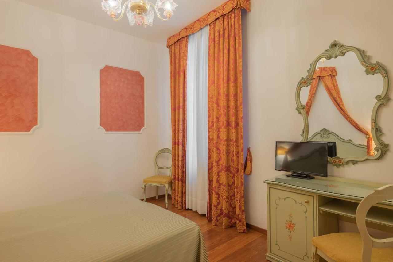 Quarto Duplo Standard