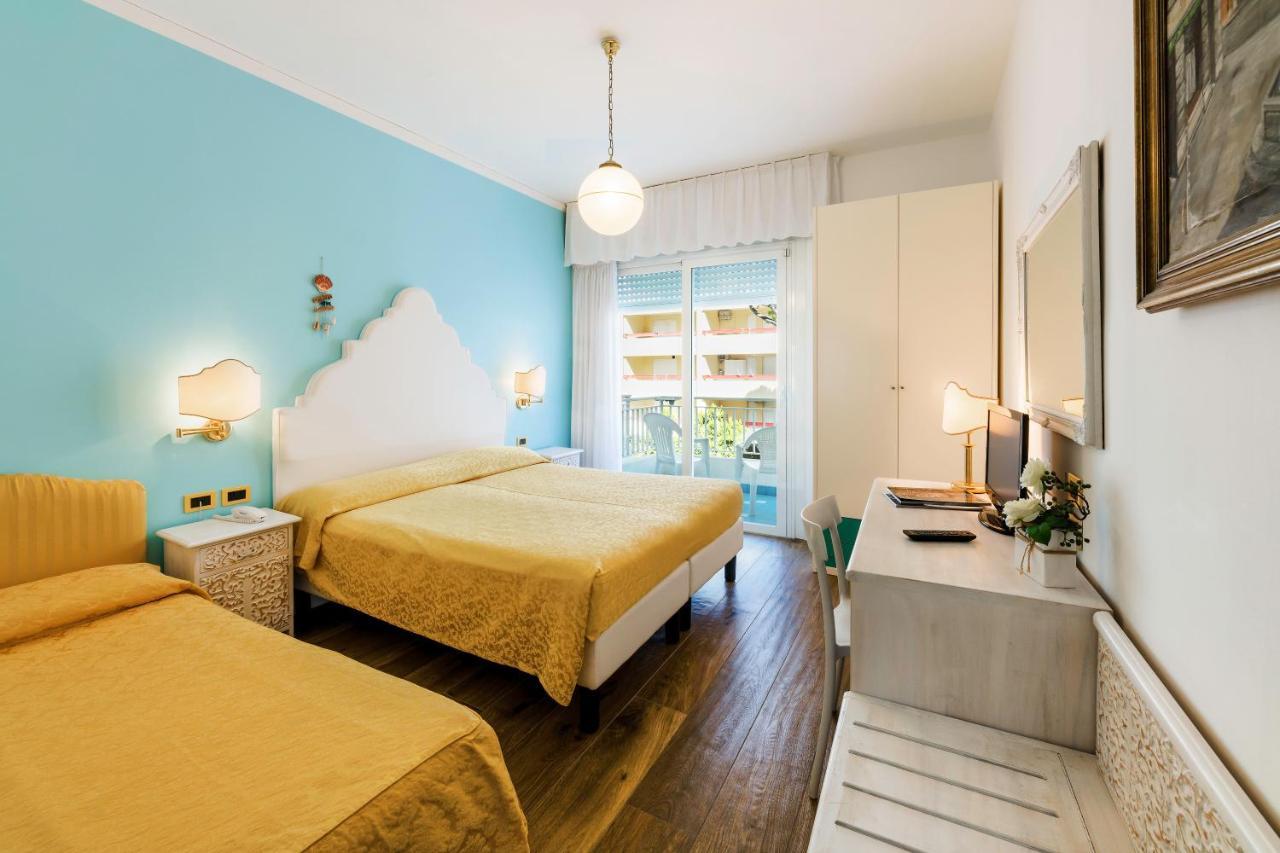 Triple Room,1643770183:JPEG