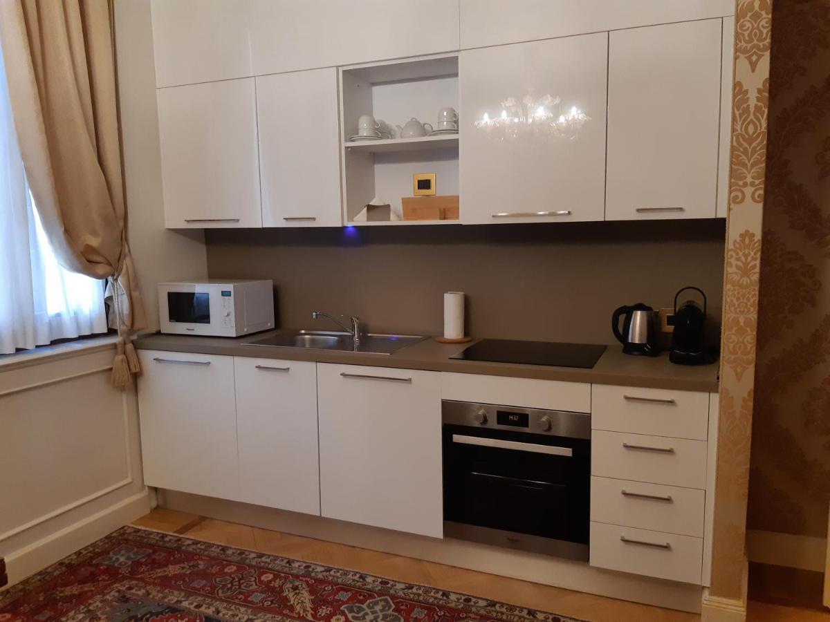 Three-Bedroom Apartment,1322961754:JPEG