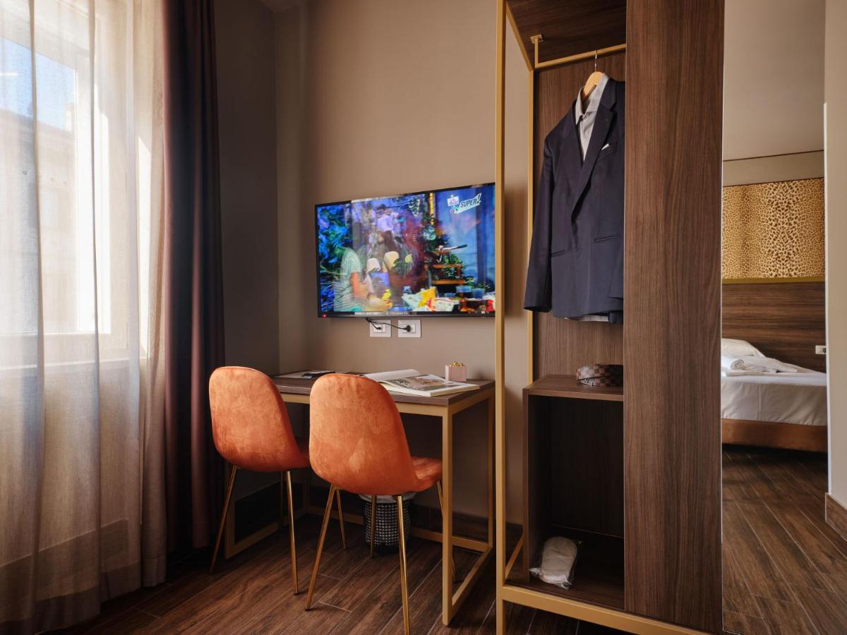 Superior King Suite