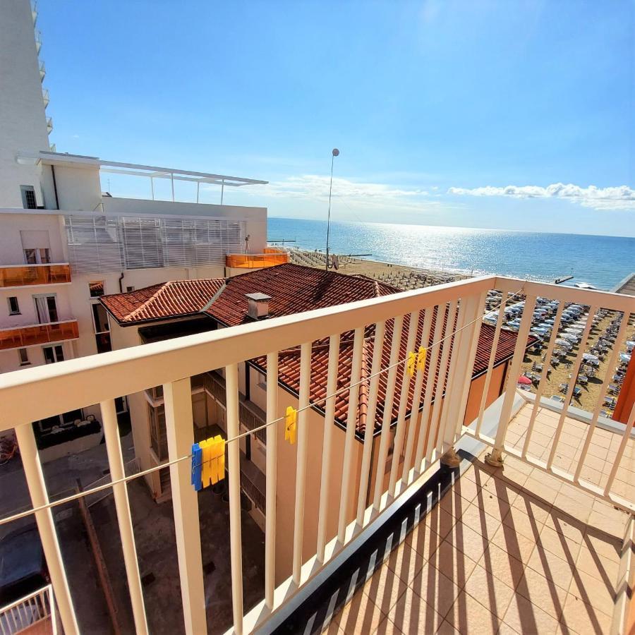 Single Room,1338228827:JPEG