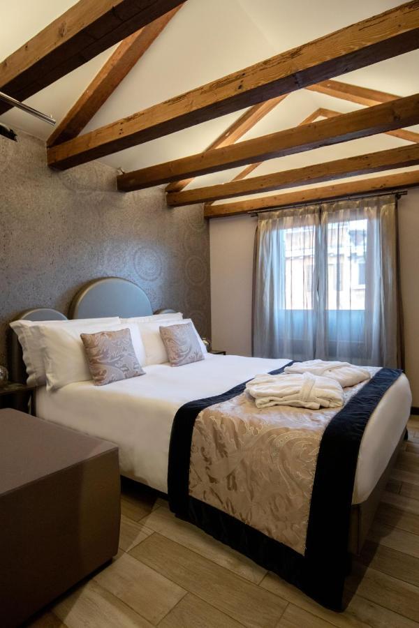 Quarto Duplo Pequeno