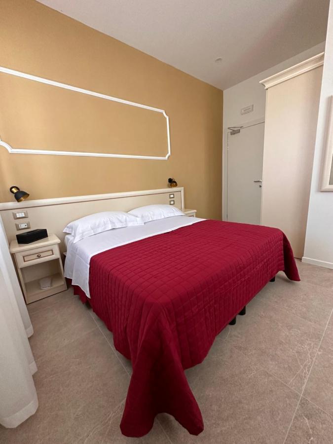 Quarto Deluxe com Cama de Casal ou 2 de Solteiro