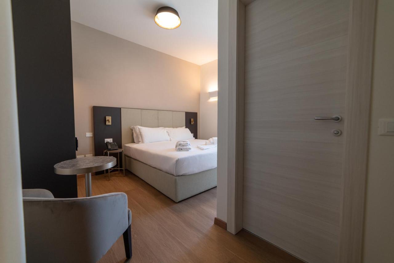 Double or Twin Room,1567538186:JPEG