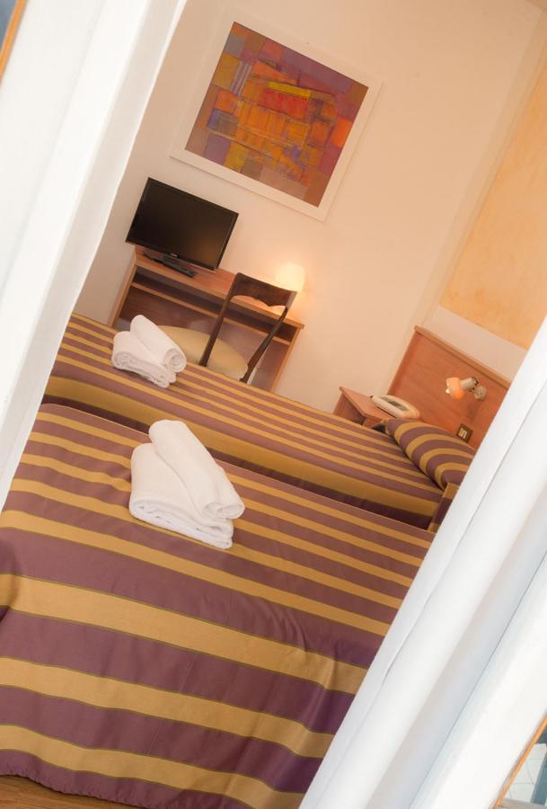 Triple Room with Balcony,1412033852:JPEG