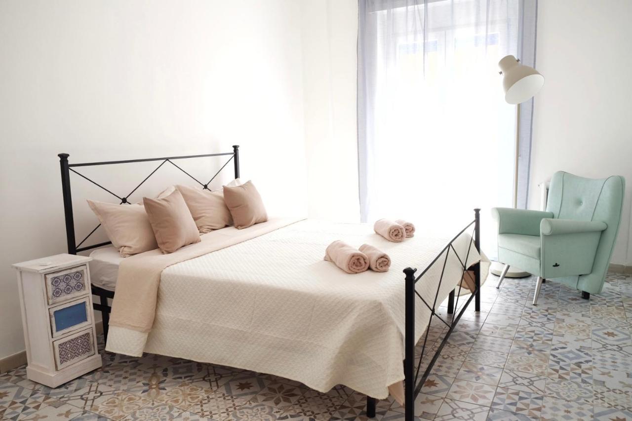 Double Room,1424905791:JPEG