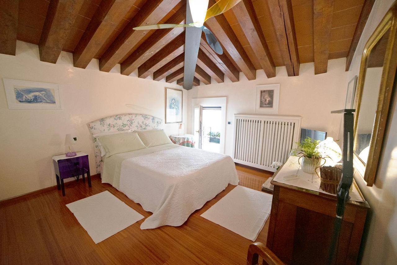 Deluxe Doppelzimmer mit Bad