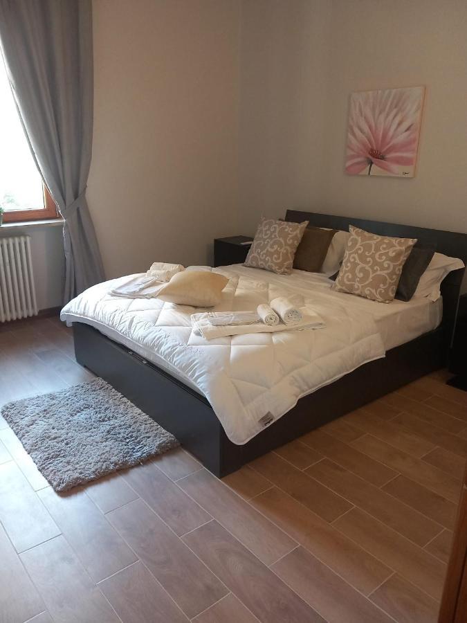Deluxe Room,1629520202:JPEG
