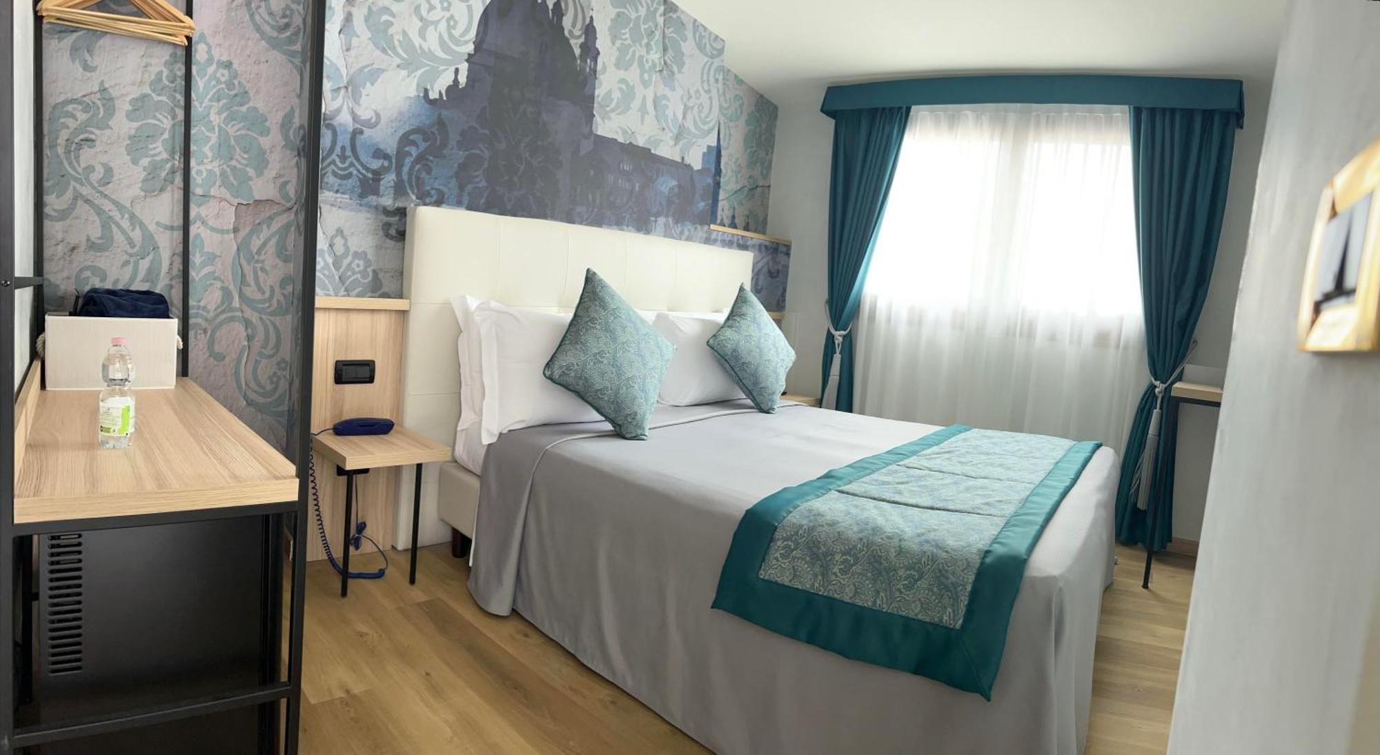 Superior Double Room Balcony
