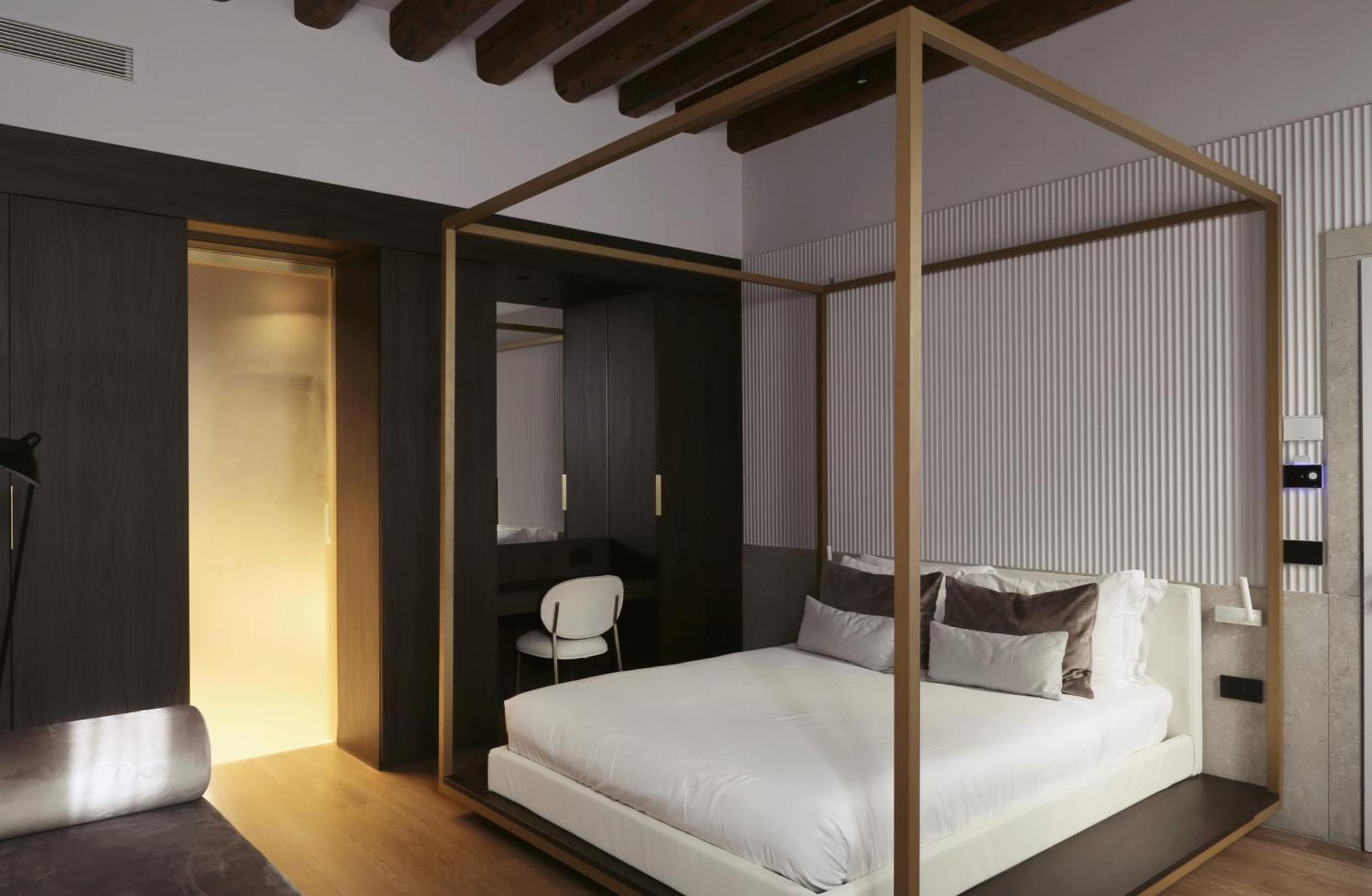 Deluxe Double Room Annex