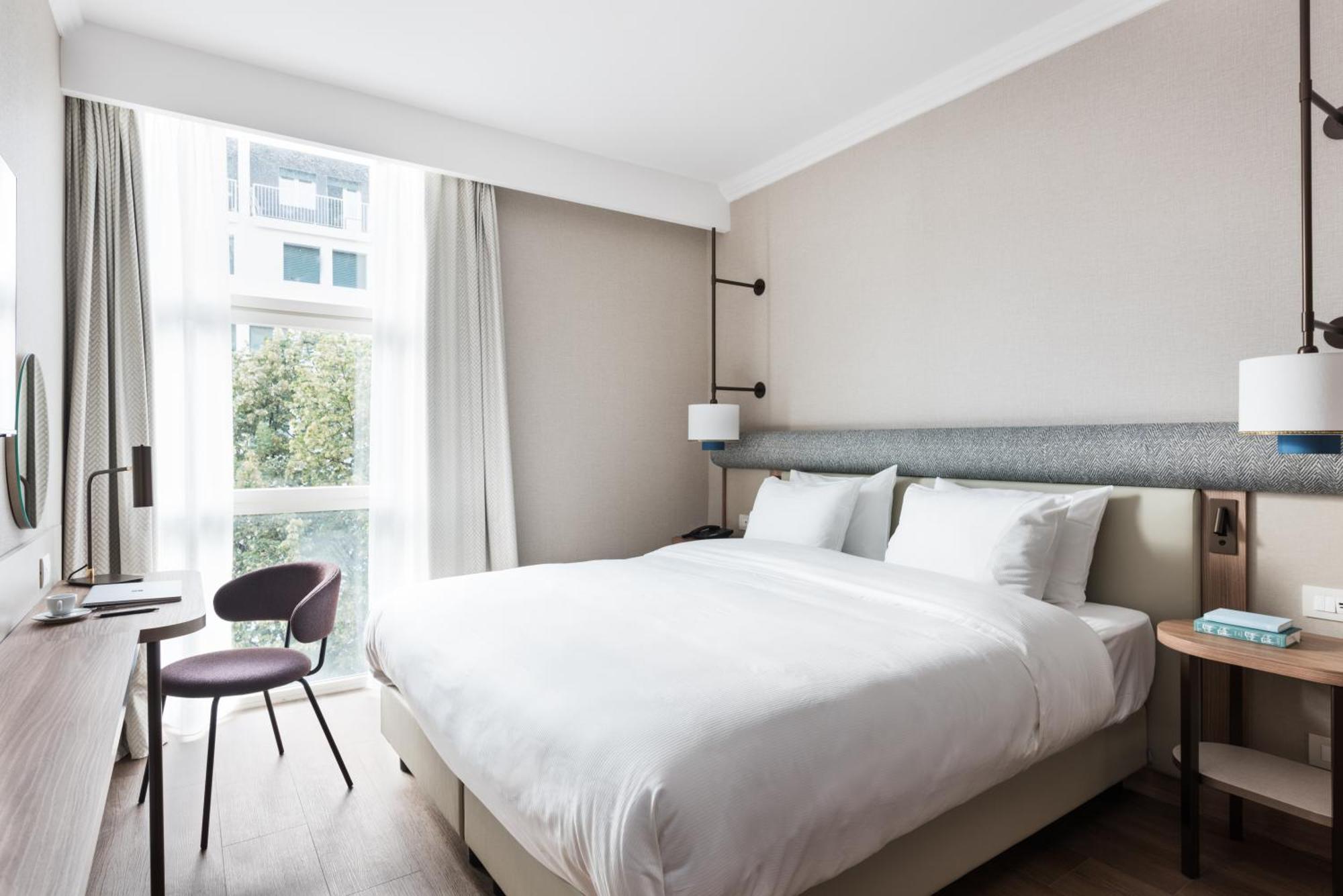 King Guest Room