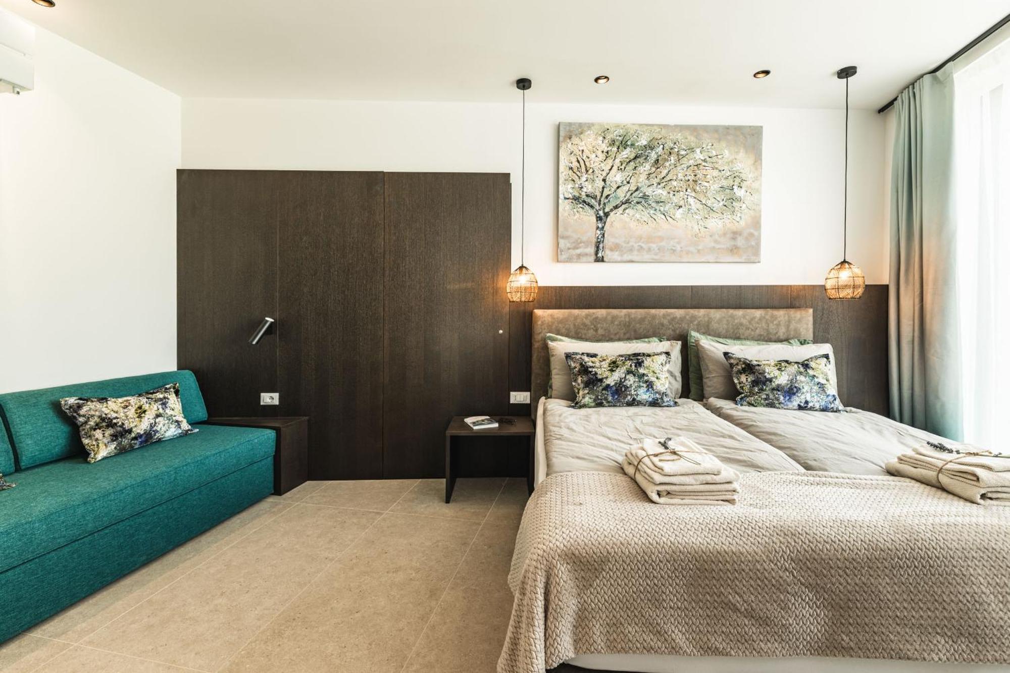 Premier Appartement met 2 Slaapkamers en Uitzicht op het Meer
