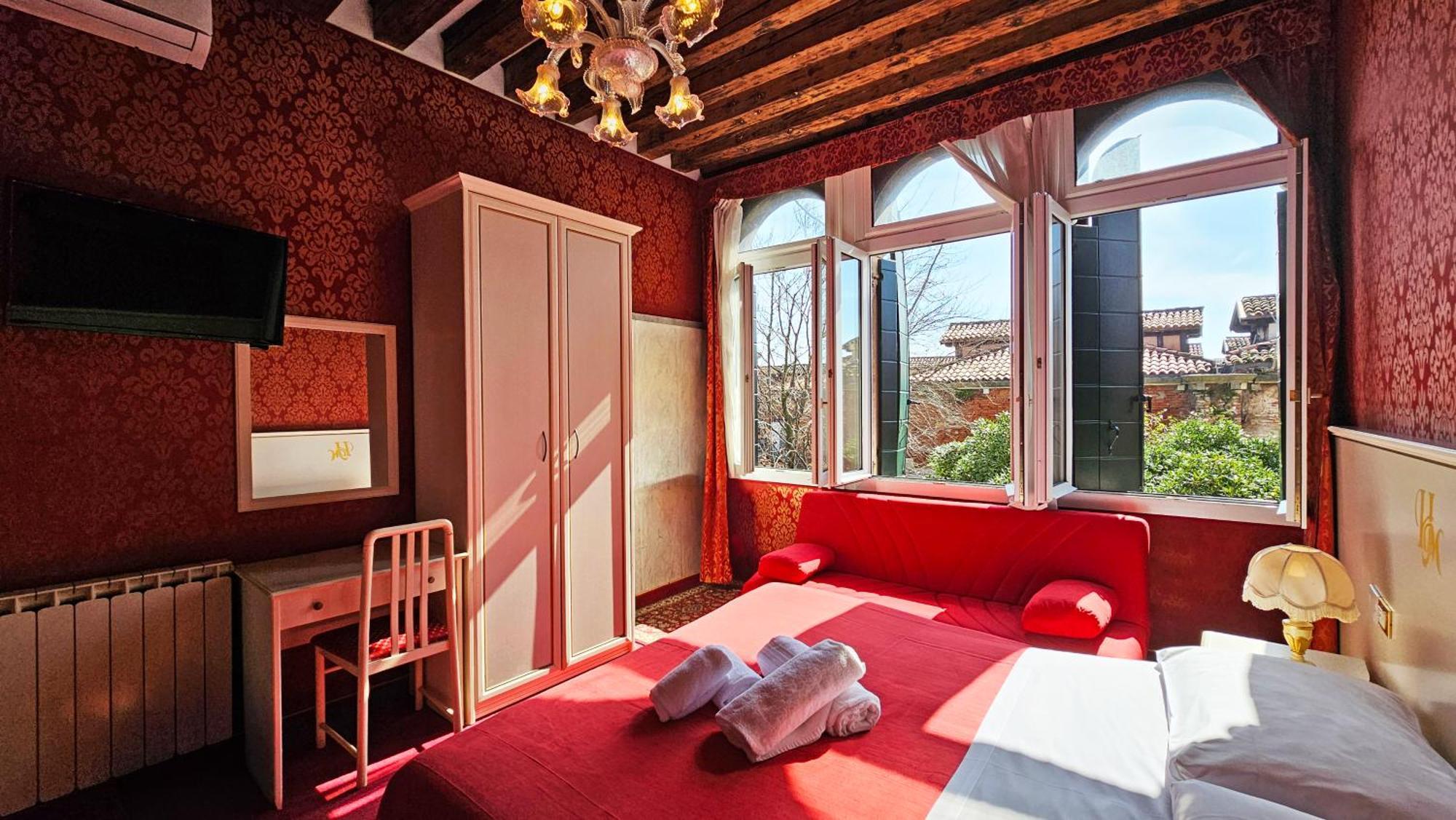 Classic Quadruple Room with Private External Bathroom,1574687261:JPEG