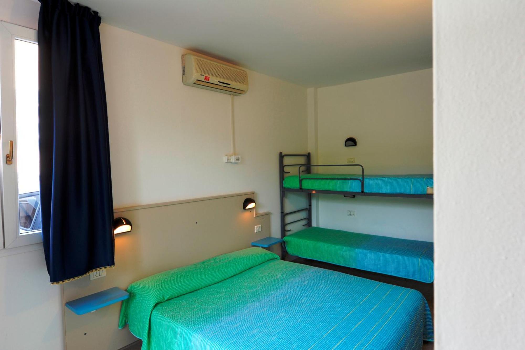 Large One-Bedroom Apartment