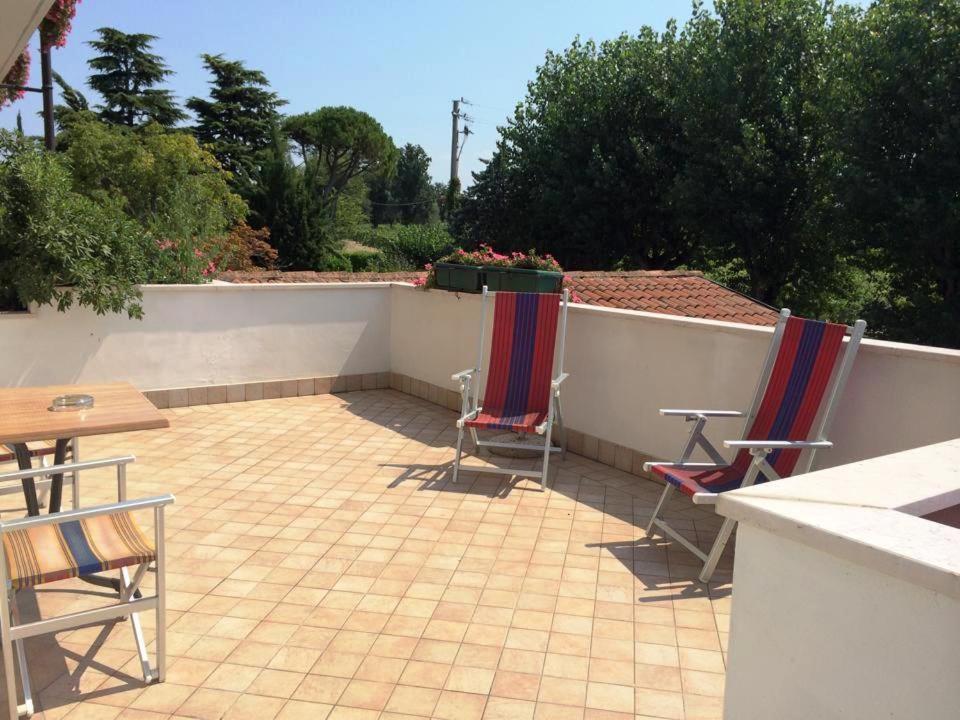 Camera Comfort Matrimoniale/Doppia con Letti Singoli con Balcone
