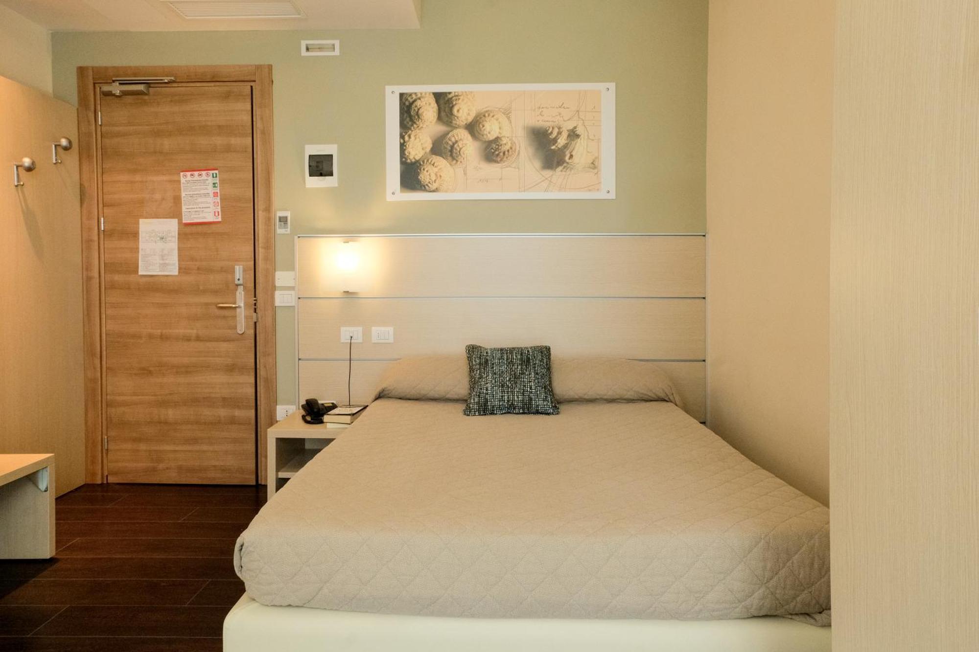 Queen Room Disability Access