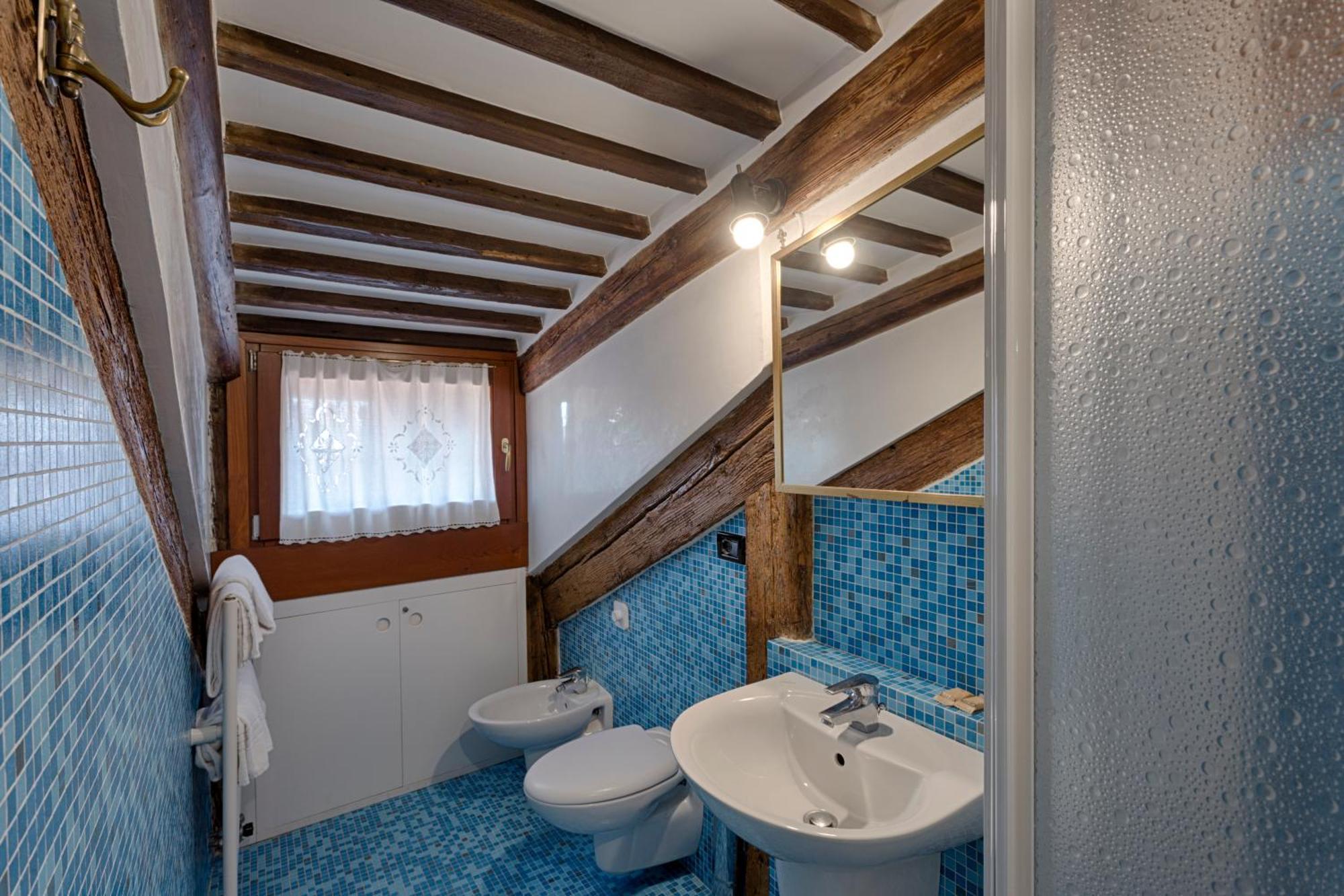 Standard Double Room Attic