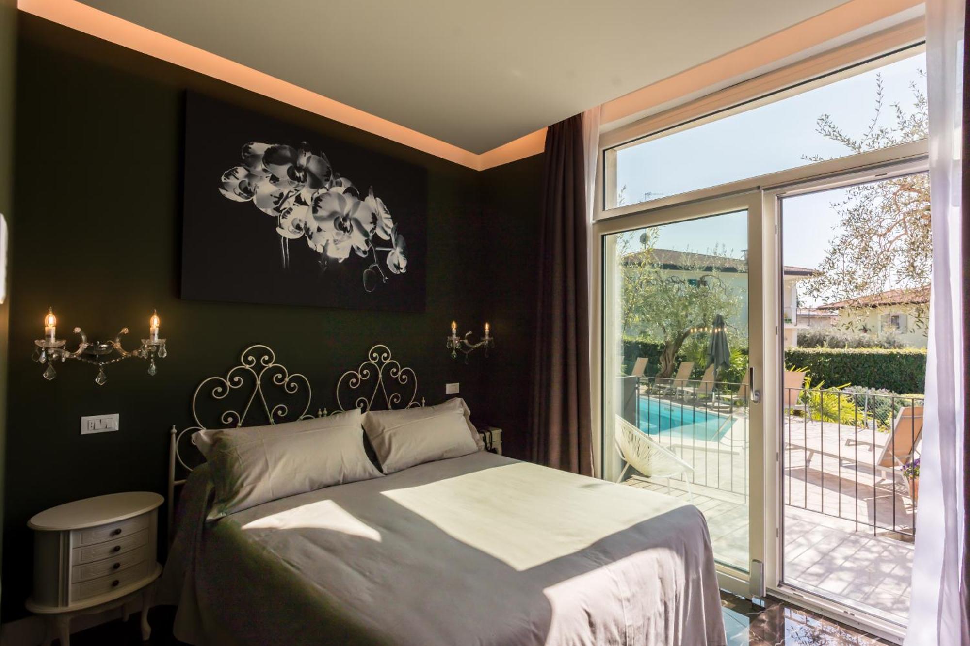 Double or Twin Room Balcony
