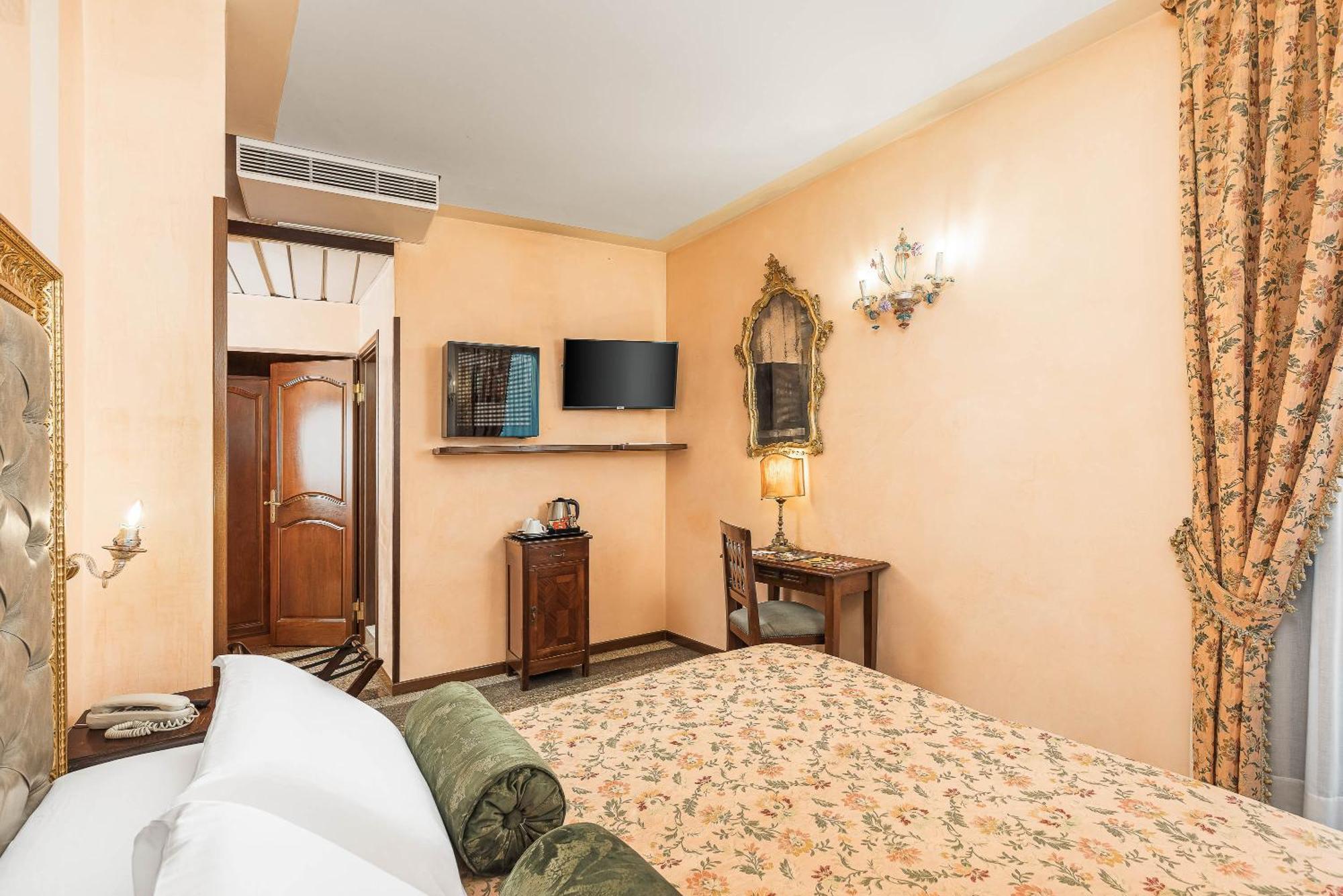 Classic Triple Room,1604071052:JPEG