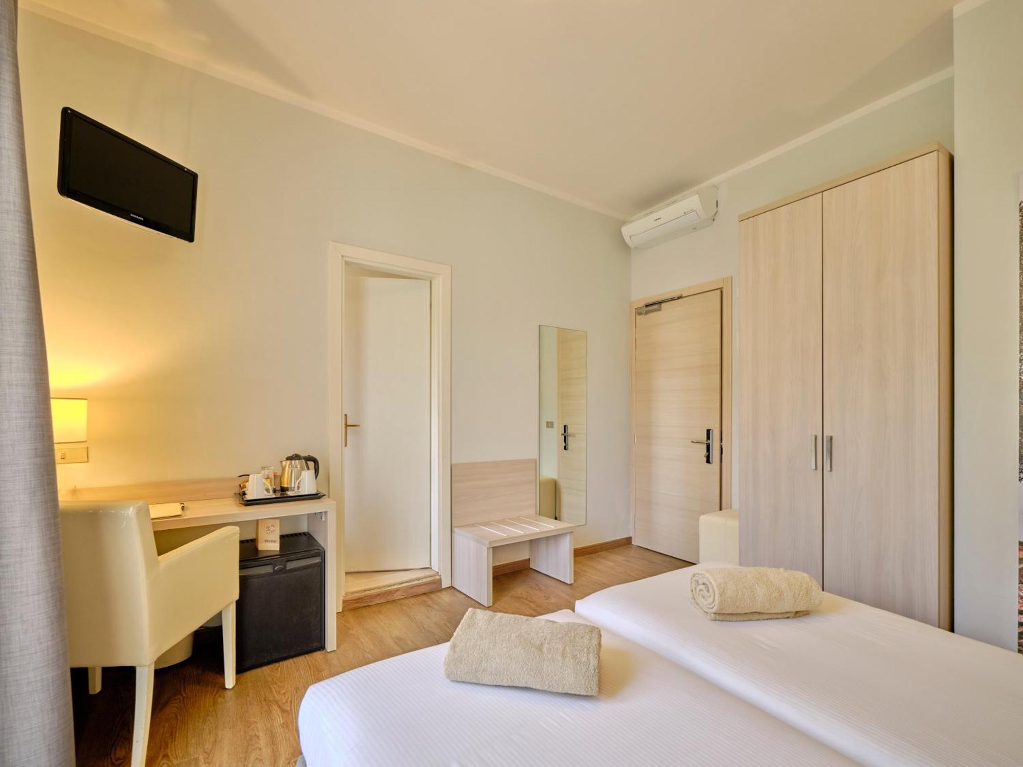 Classic Double or Twin Room