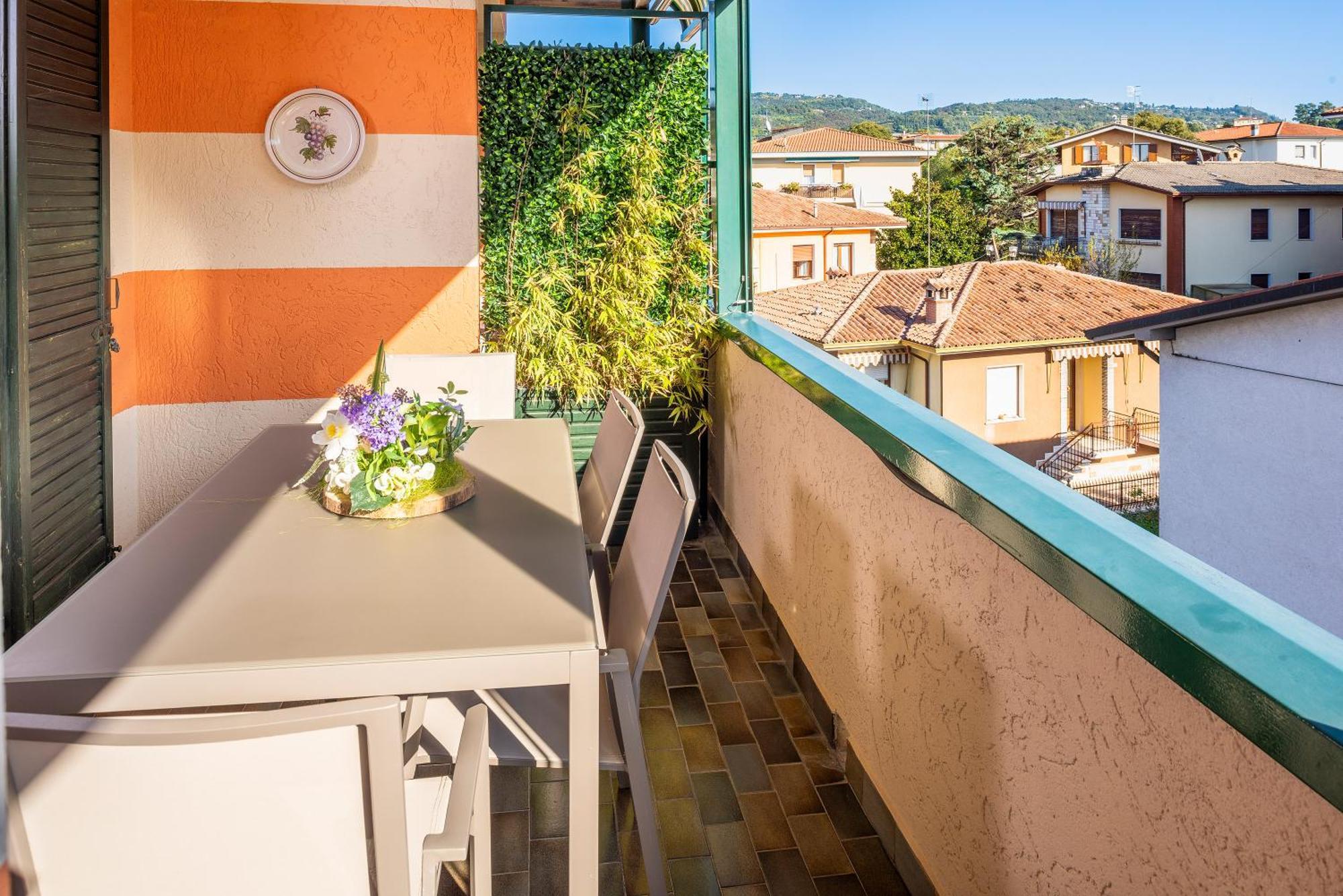 Superior One-Bedroom Apartment
