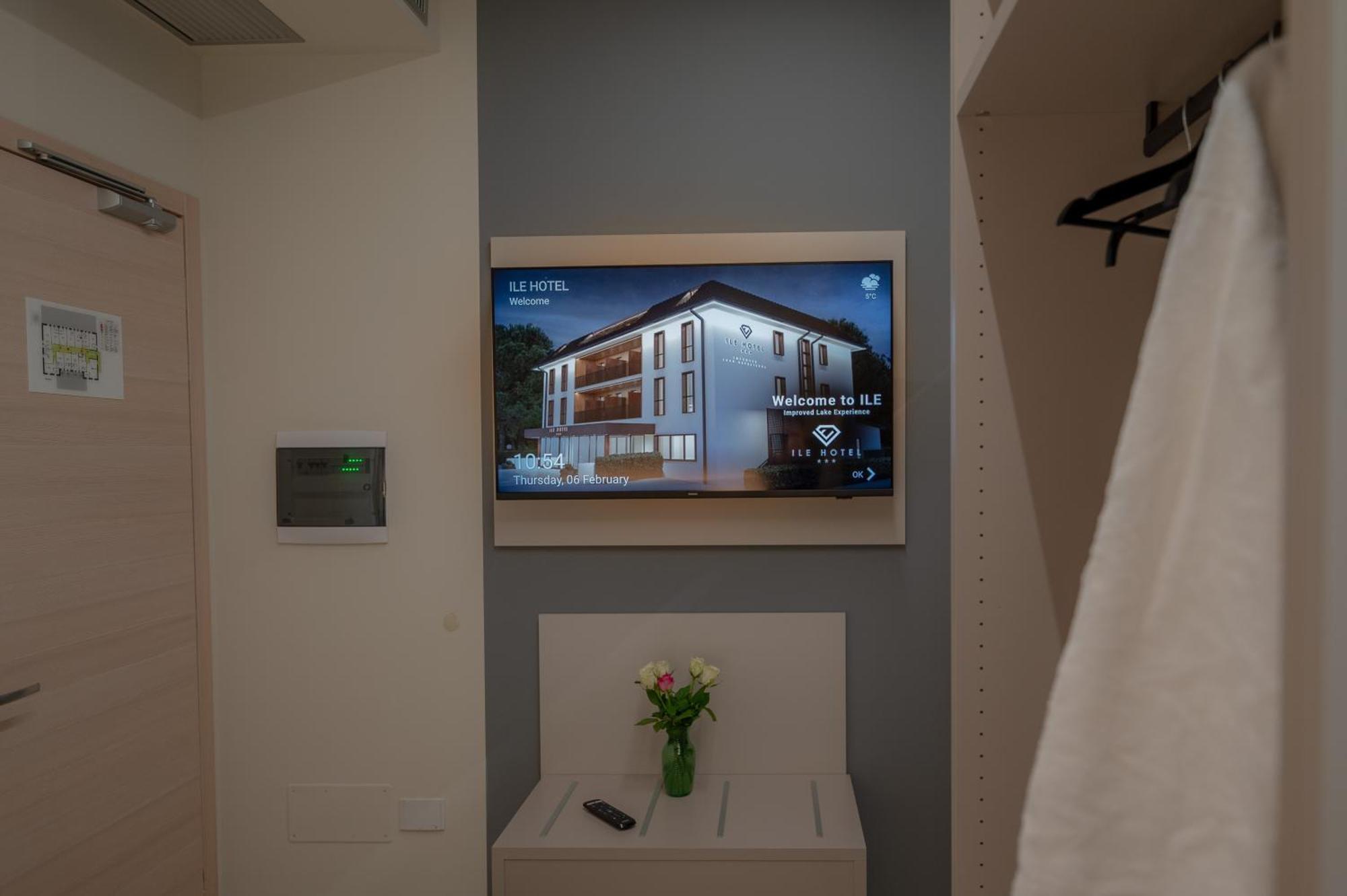 Deluxe Single Room,1648284478:JPEG
