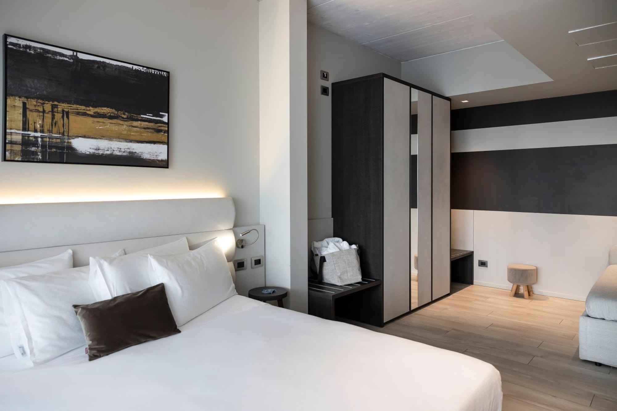 Junior Suite Lake View