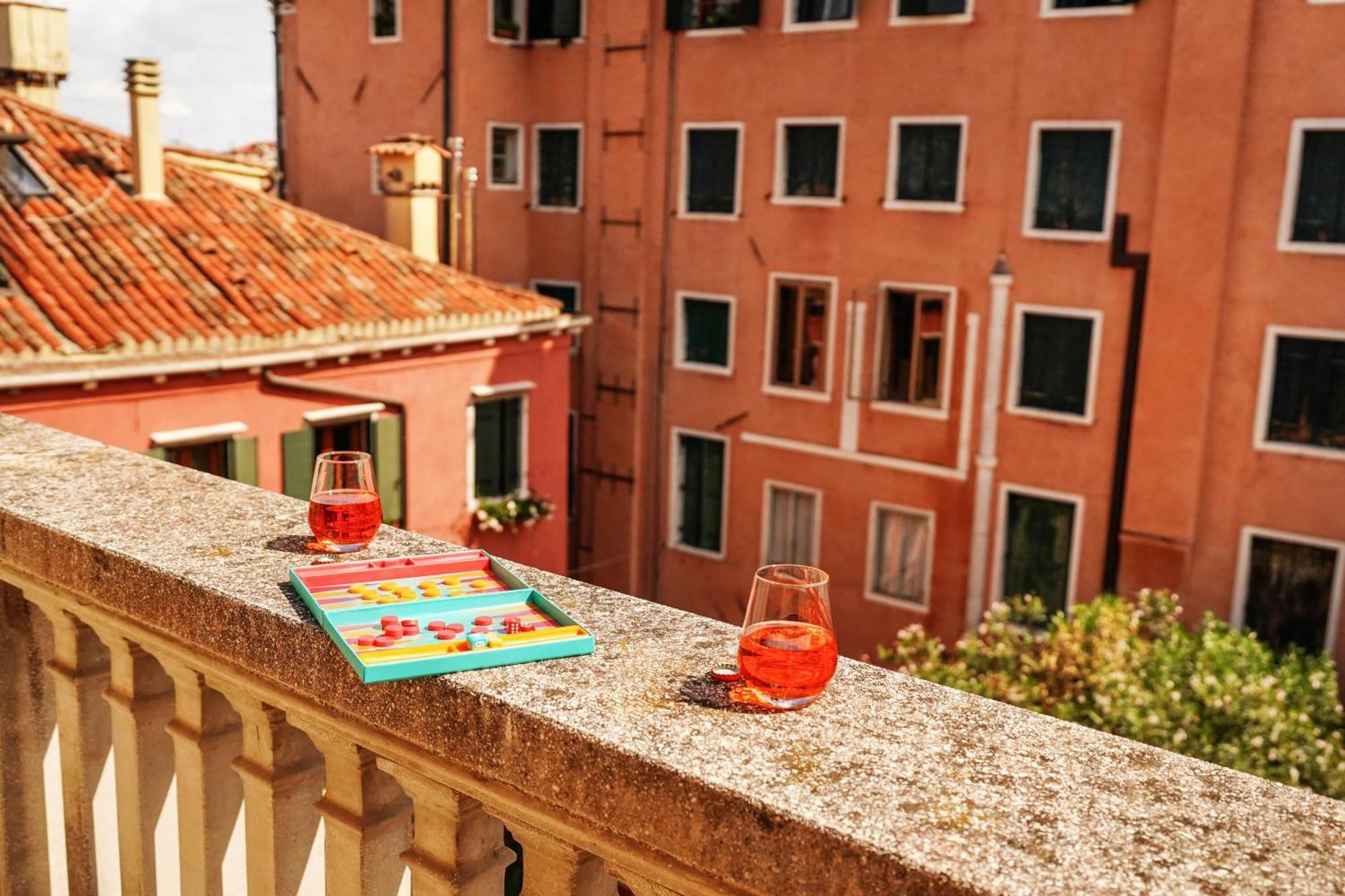 Single Room Balcony
